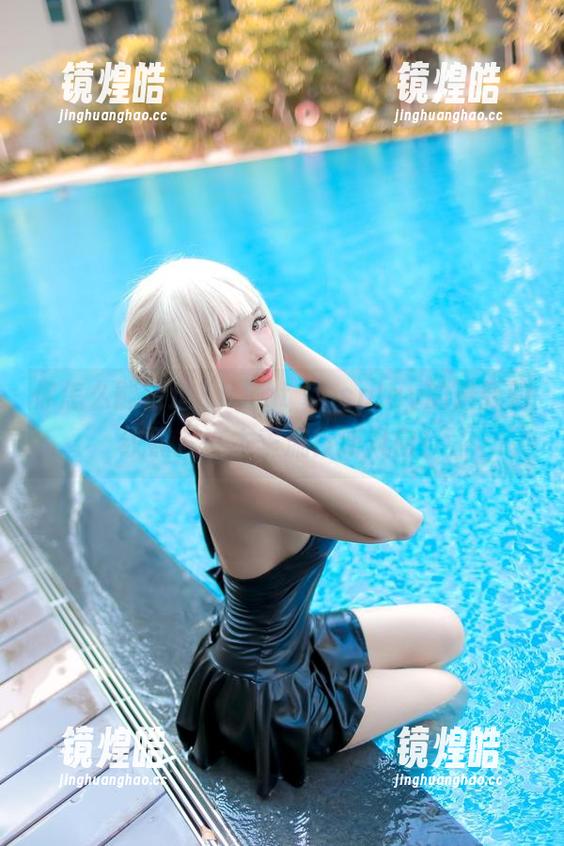 Kitkat Cosplay 你怎么能错过Kitkat Cosplay的最新豹纹照片!本季流行新风向!